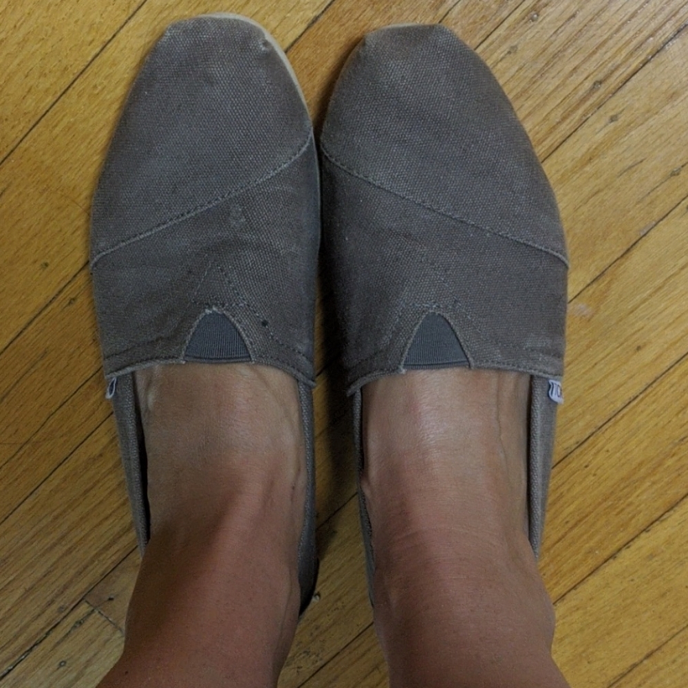 TOMS gray.  Size 9.